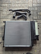 ENGINE COOLING RADIATOR FOR