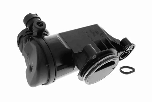 Engine breather oil separator