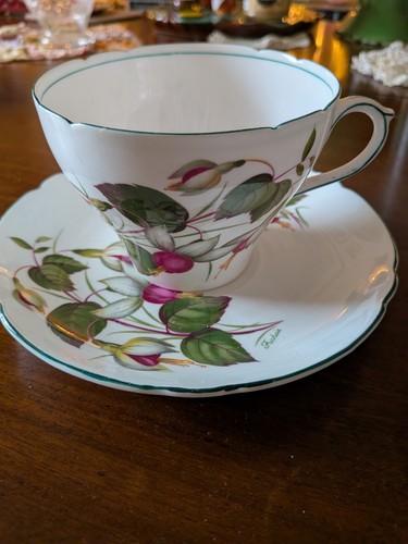 Shelley breakfast cup - shelley, saucer