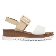 Heavenly Feet Womens Sandals