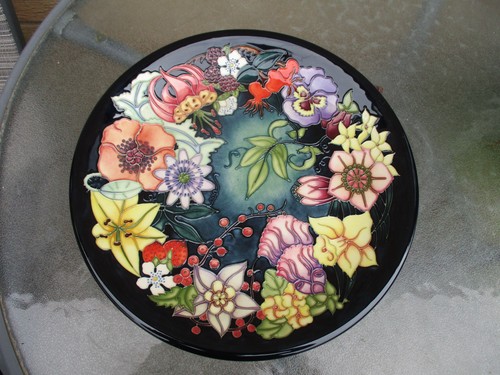 Moorcroft large carousal - moorcroft, 14"