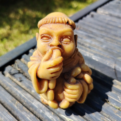 Japanese netsuke carved figure - japanese,