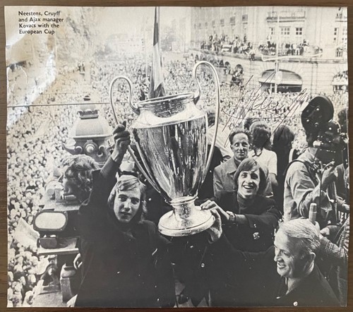 Johan cruyff signed 1972 - johan,