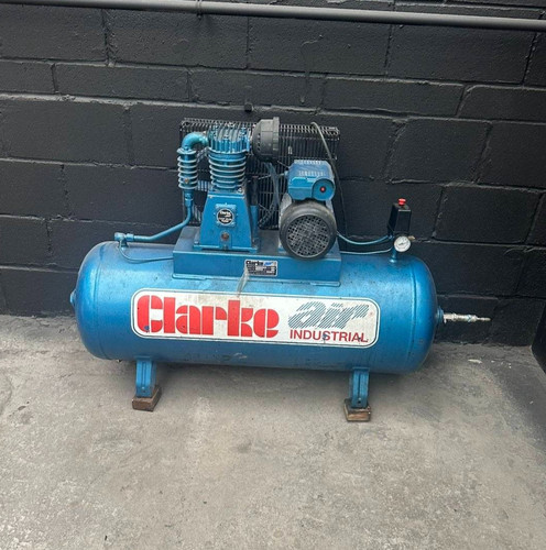 Clarke air se16c150 - clarke, 150l