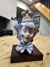 Lladro  REFLECTING CLOWN with