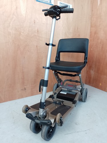 Luggie folding scooter - luggie,