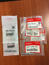 Honda CR250 02 03 04 set prigionieri cilindro 90011-KZ3-L20 / 90011-KR8-750 stud