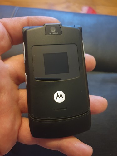 Motorola razr edge fully - motorola,