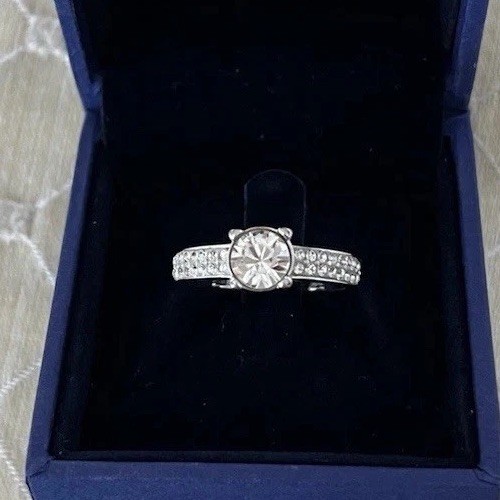 Swarovski attract round - swarovski,