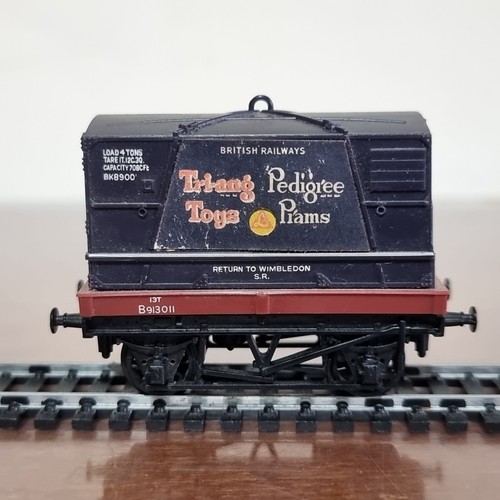Tri ang railways - railways, flat