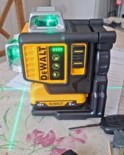 DEWALT Laser Level DW089LG + Battery, charger, case, target 24hr post available❗
