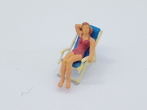 Preiser figures lady - figures,