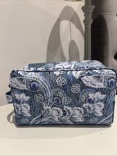 Liberty Medium Wash Bag In Hera Hana Liberty print wash bag/makeup  BNWOT
