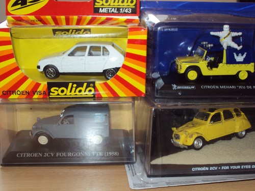Small citroen 2cv - x,