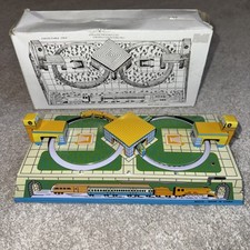 Vintage MS279 Clockwork Wind