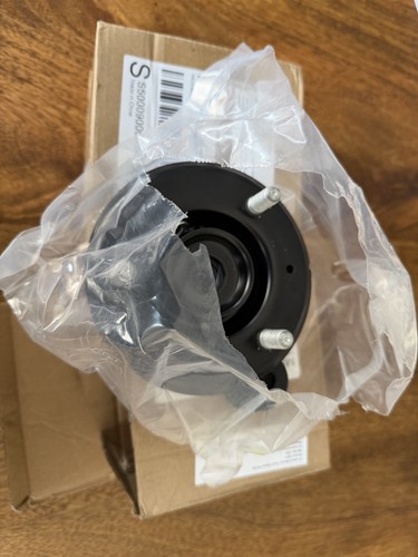 Front shock absorber top - front,