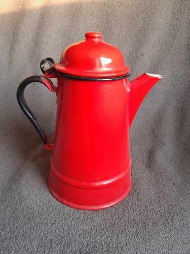 Vintage liter red enamel - red,