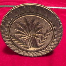 Antique Wood Butter Print