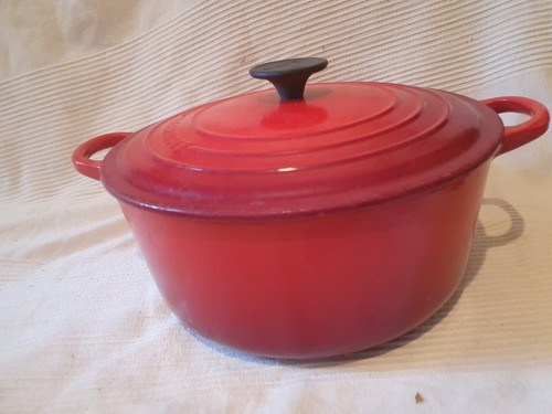 Creuset casserole dish with - casserole,