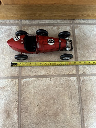 Metal tin antique racing car - tin,