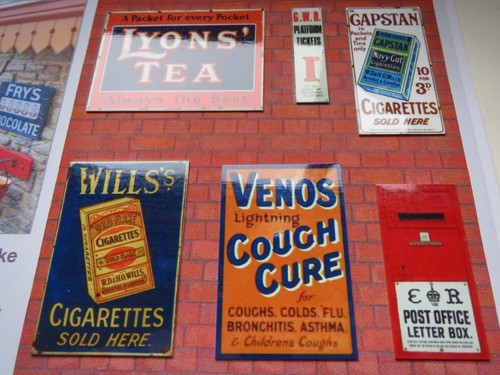 Metal miniature imitation sign - miniature,