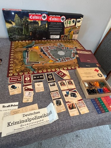 Escape from colditz board - escape,