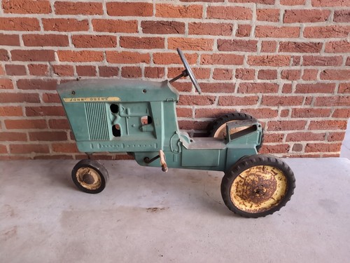 Vintage john deere pedal - john,