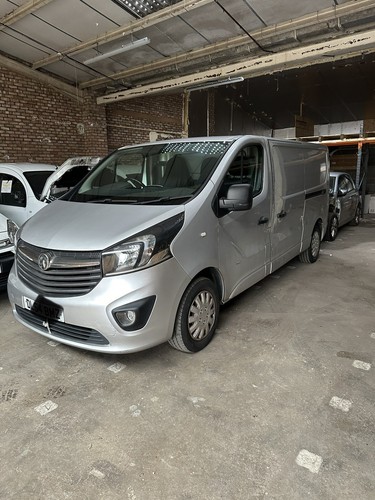 Vauxhall vivaro trafic 6 - vivaro, b