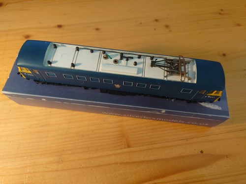 Silver fox trix class br - silver,