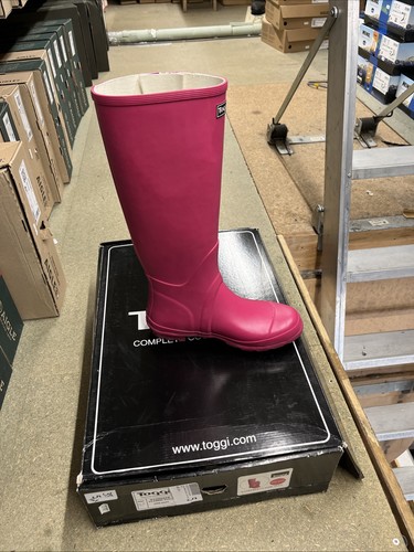 Toggi welly boot - £65,