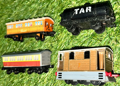 Ertl thomas the tank - thomas, engine