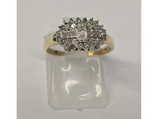 9ct Diamond Cluster Yellow