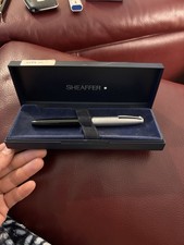 Vintage Sheaffer black/silver