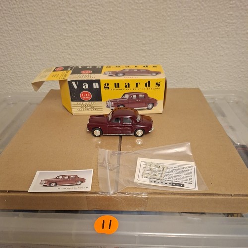 Lledo vanguards va19000 - vanguards, rover