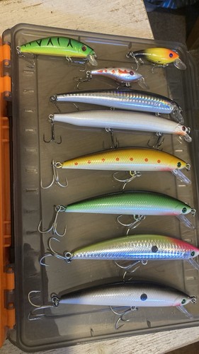 Fishing lures - 20,