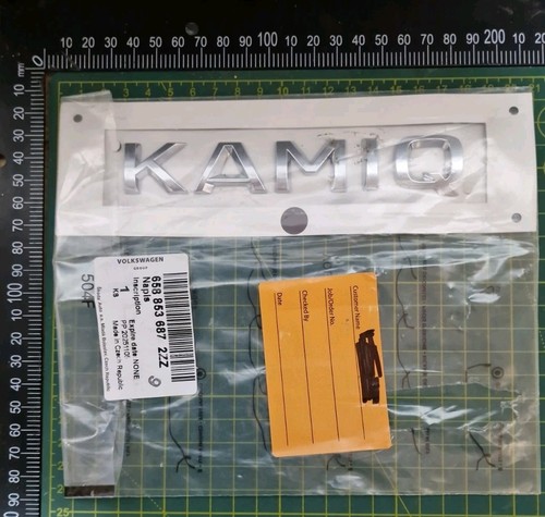 Rear badge skoda kamiq 2019 - rear,
