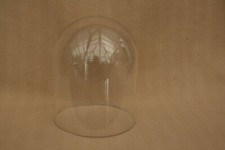 LARGE 25.5 CM HIGH GLASS