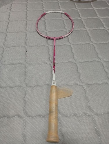 Yonex voltric badminton - voltric,