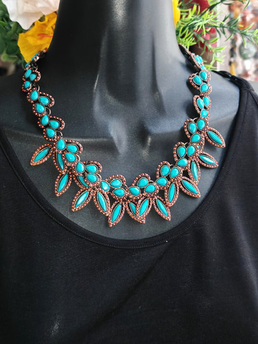 Zara designer highstreet - , bold