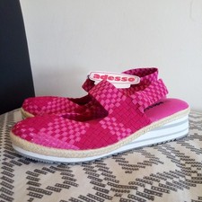 Adesso Pink woven flexible
