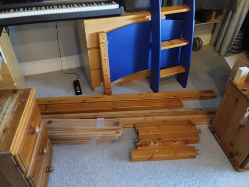 Pine blue mid sleeper - &,