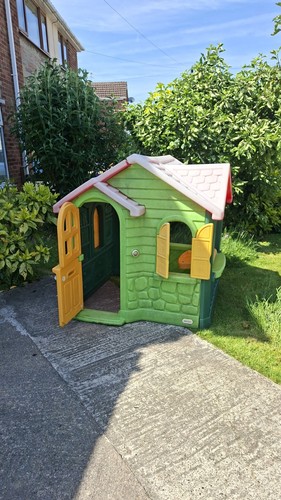 Little tikes playhouse with - little,