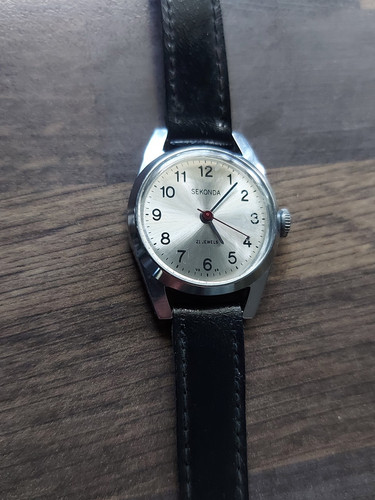 Vintage nice condition sekonda - nice,