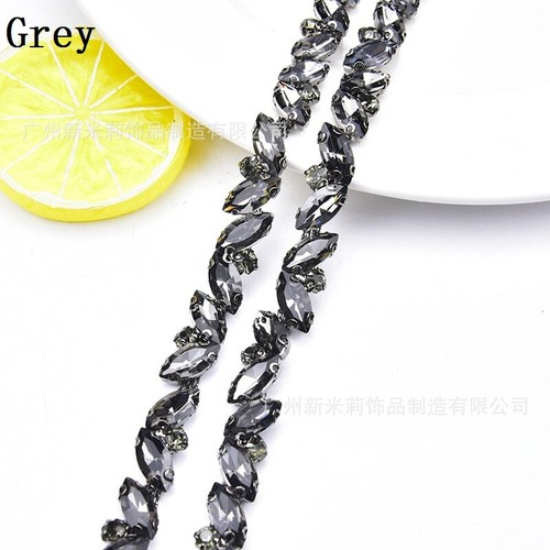 90cm shiny rhinestone trim - shiny,
