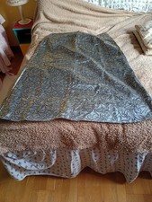 ladies Skirt size 28-30 , lovely pattern & sparkle design. 