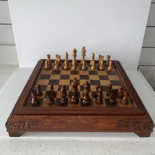 Beautiful chess backgammon - beautiful,