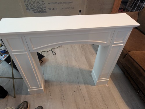 Fireplace mantel surround - mantel, wood