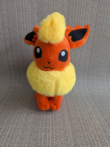 Pokemon center flareon dream - flareon,