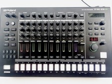 ROLAND TR-8S,  EXCELLENT