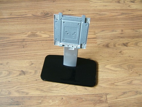 Dell monitor stand sp2208wfpt - monitor,